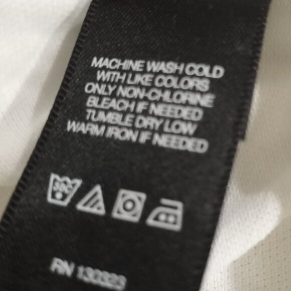 REACTION KENNETH COLE WHITE T SHORT SLEEVE POLO WITH FRONT ZIPPER L - Picture 3 of 6